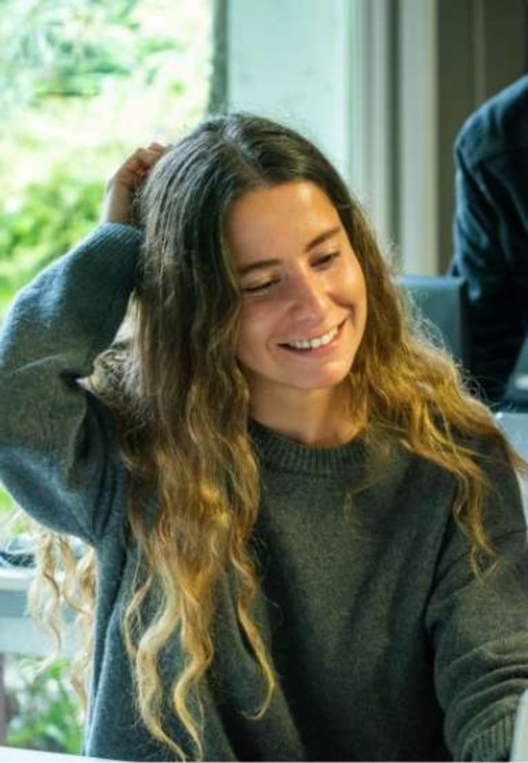 Alta direccio╠un · Formación ejecutiva · Galicia · ef Business School · Galicia