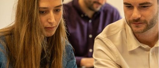 Innovacion solicita info movil · ef Business School · Oleiros A Coruña