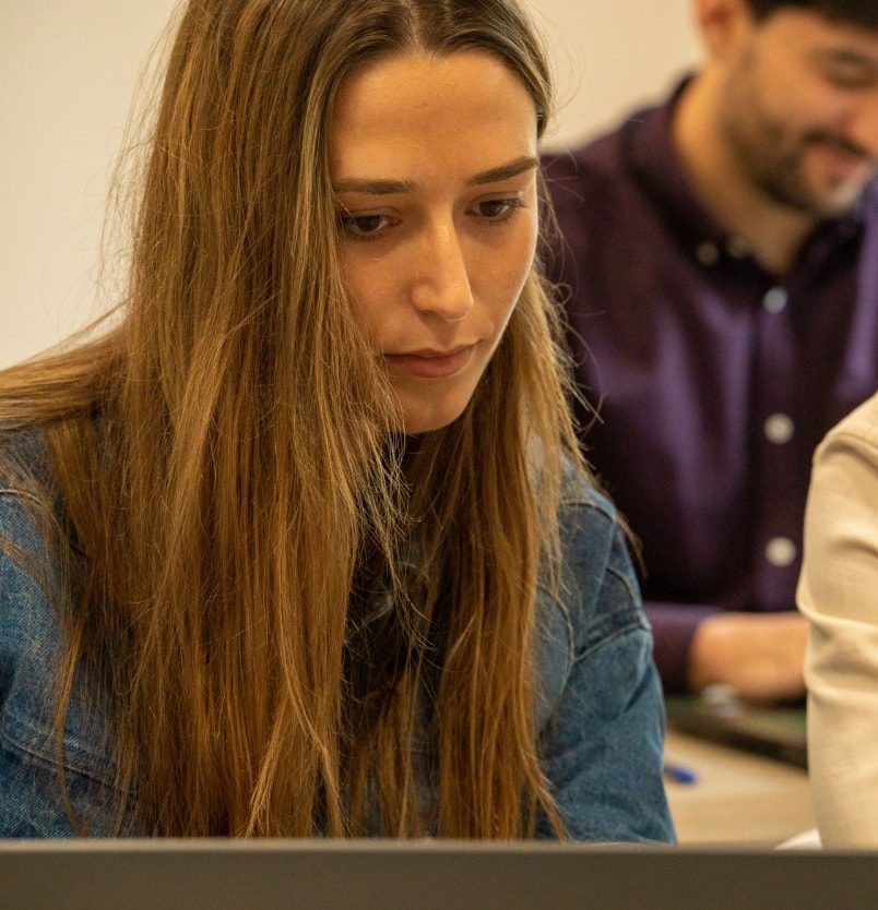 Innovacion solicita info · ef Business School · Oleiros A Coruña