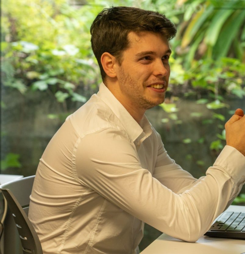 Master en finanzas corporativas solicita info · Máster Finanzas Corporativas · A Coruña · ef Business School · Galicia