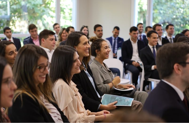 Principios de la fiscalidad iva e irpf solicita info · Formación ejecutiva · Galicia · ef Business School · Galicia
