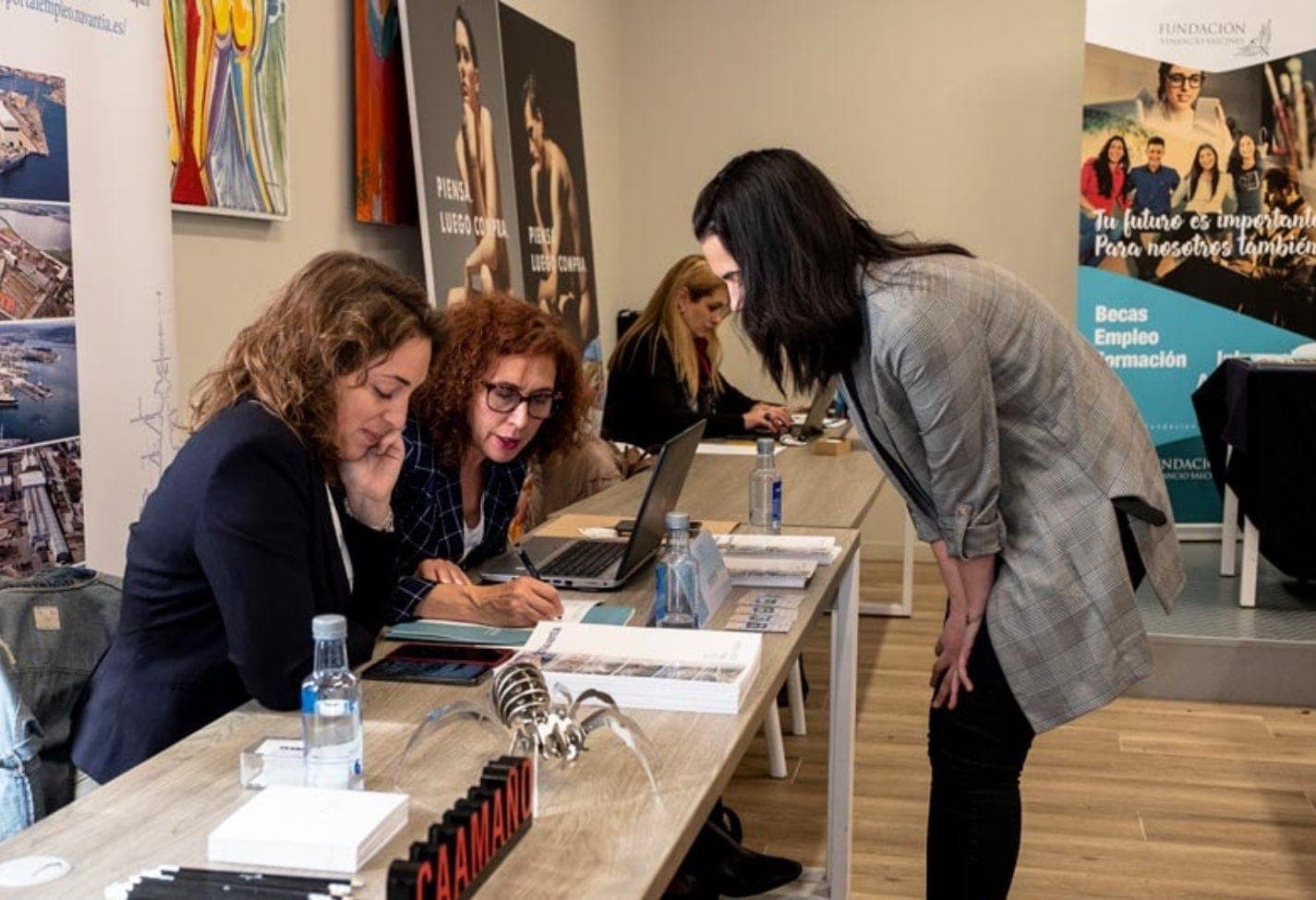 Acompanamiento directivo info · Formación ejecutiva · Galicia · ef Business School · Galicia
