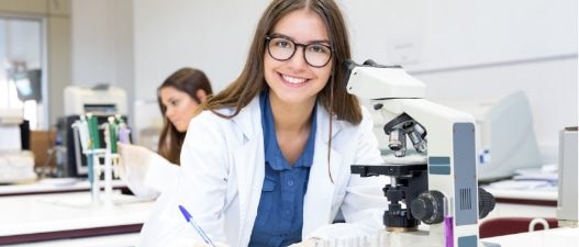 Ciclo superior en anatomia patologica y citodiagnostico solicita info movil · FP Anatomía Patológica · A Coruña · ef Busin...