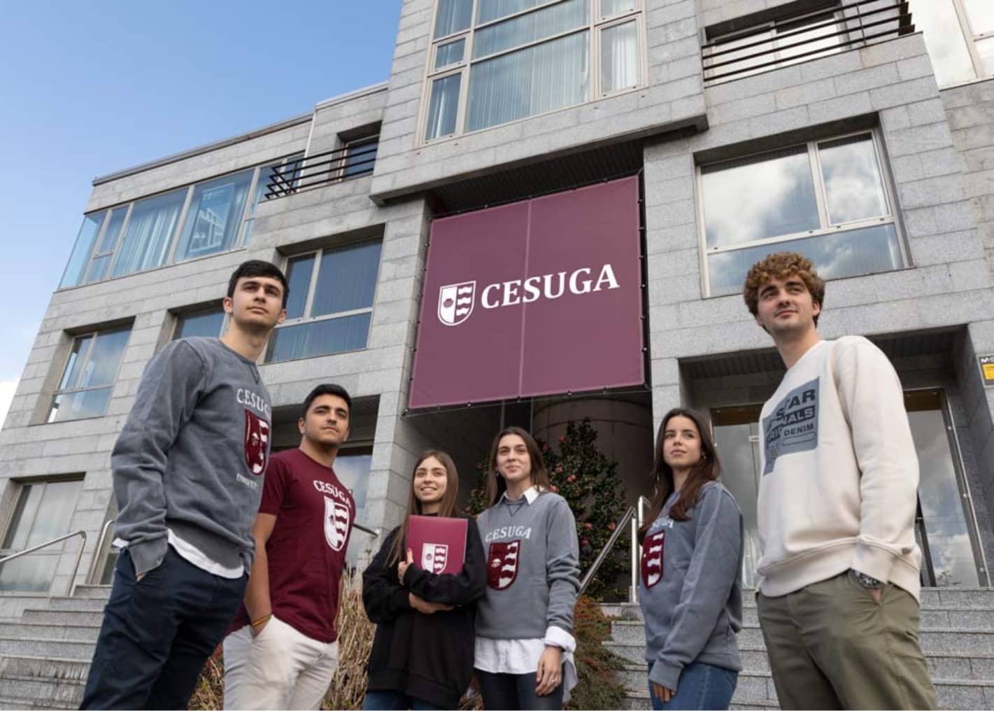 Home 4 2@2x · ef Business School · Oleiros A Coruña