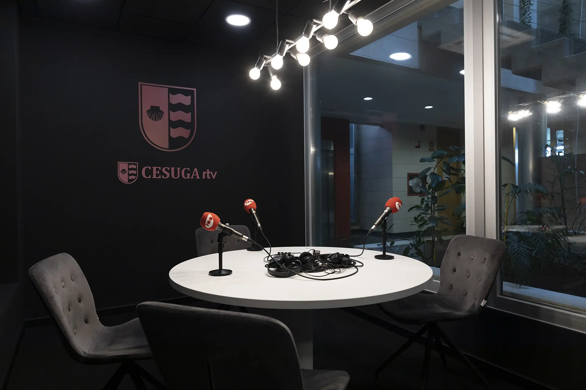 Fotografias centro 25 copia · FP Realización Audiovisual · A Coruña · ef Business School · Galicia